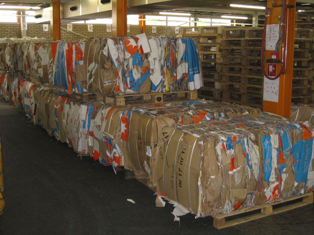 Pressa-orizzontale-CC20M-6