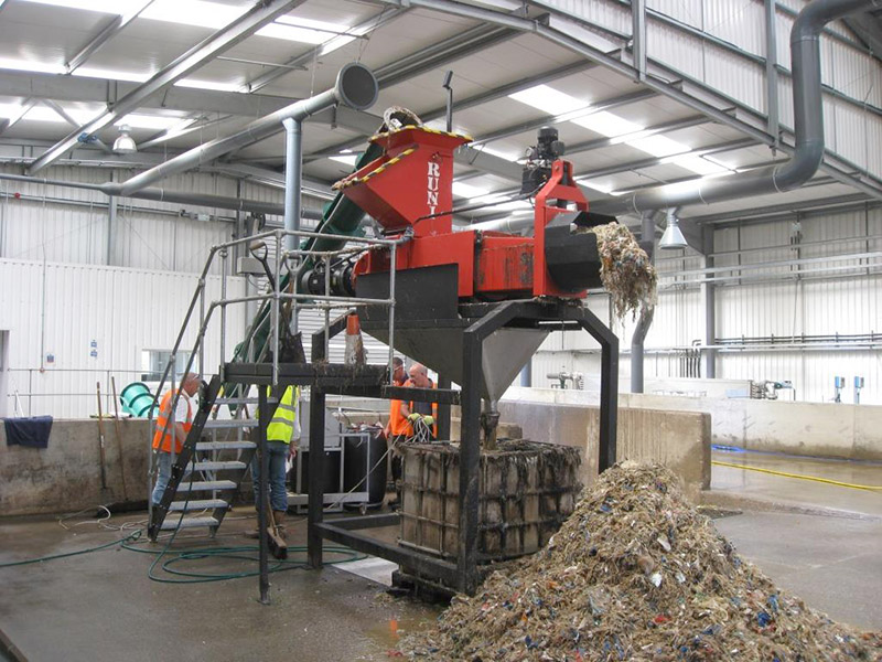 Pressa-strizzatrice-dewatering-SK370-per-scarti-umidi