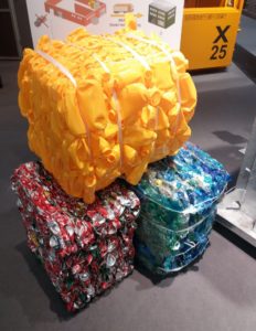 balla di rifiuti alluminio e plastica